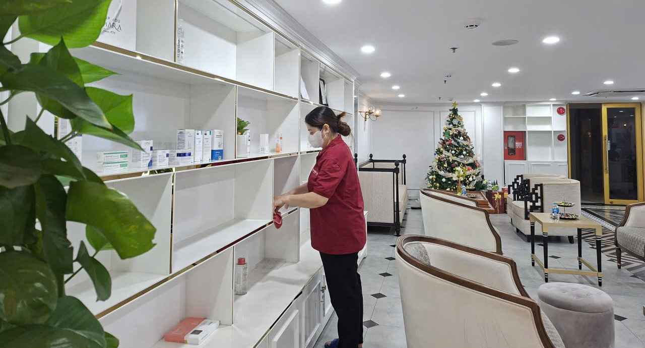 dịch vụ vệ sinh minhthu chuyên vệ sinh trường học, bệnh viện, nhà kho, nhà xưởng, gara, phòng gym